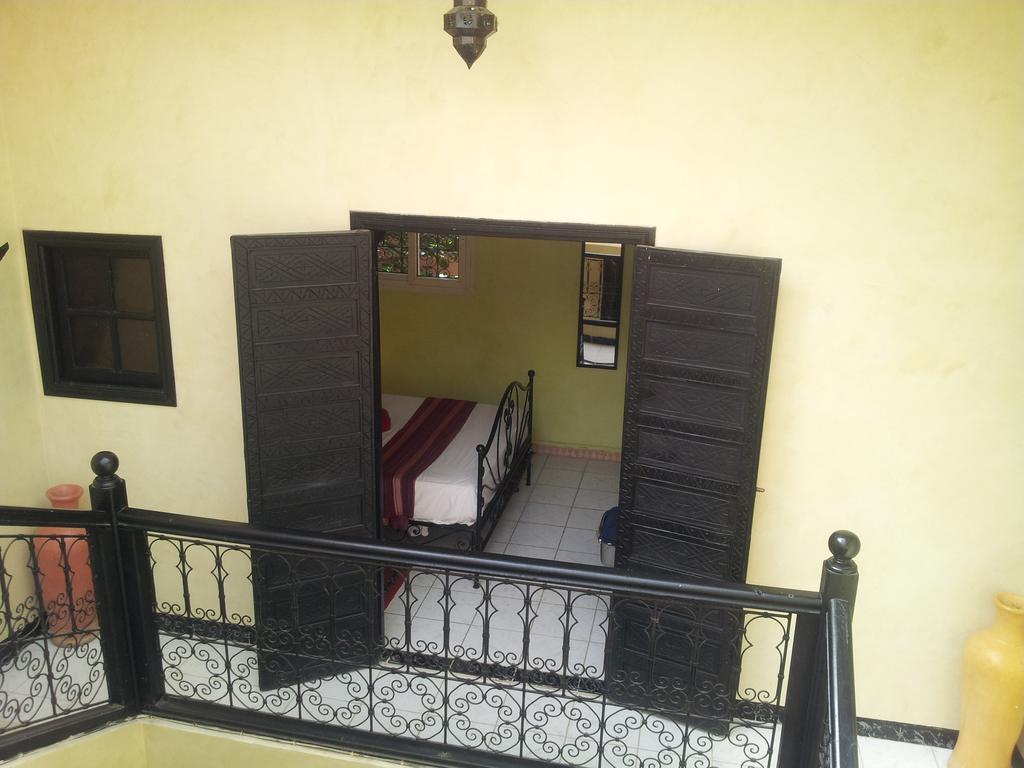 Riad Les Portes De La Medina Marrakesz Pokój zdjęcie